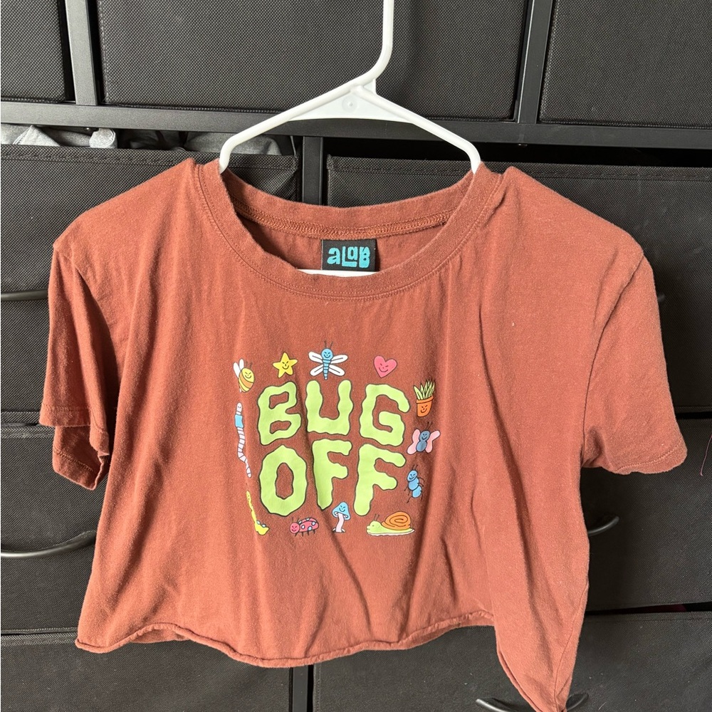 ALab Brown Short Sleeve Tee with Graphic Design
